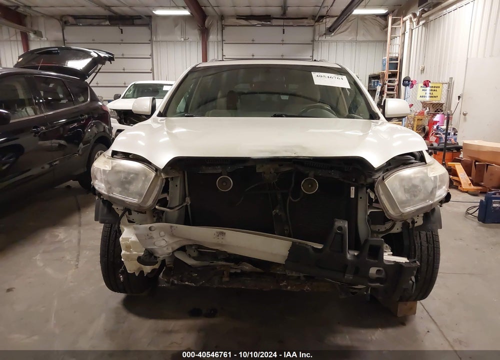 2010 TOYOTA HIGHLANDER LIMITED V6 VIN: 5TDDK3EH5AS026054