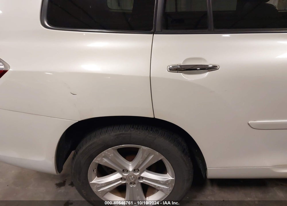 2010 TOYOTA HIGHLANDER LIMITED V6 VIN: 5TDDK3EH5AS026054