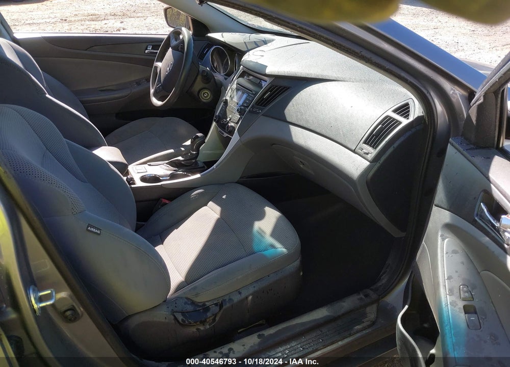 2013 HYUNDAI SONATA GLS VIN: 5NPEB4AC5DH776276
