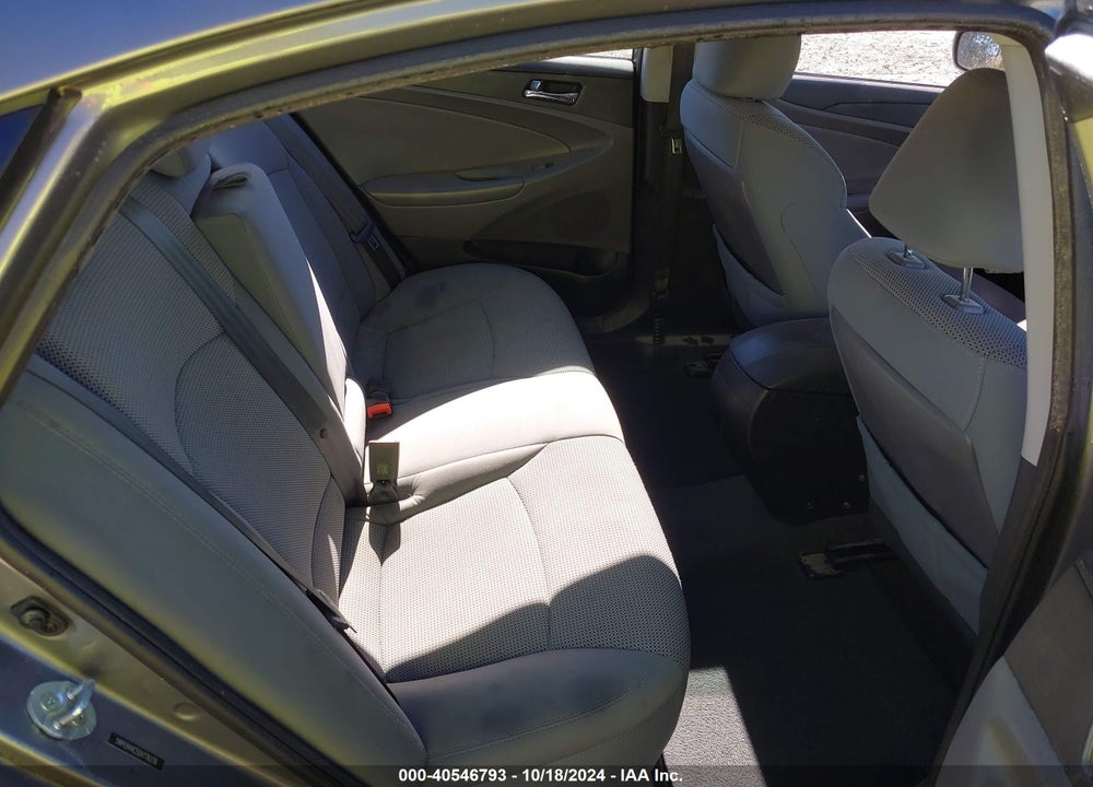 2013 HYUNDAI SONATA GLS VIN: 5NPEB4AC5DH776276