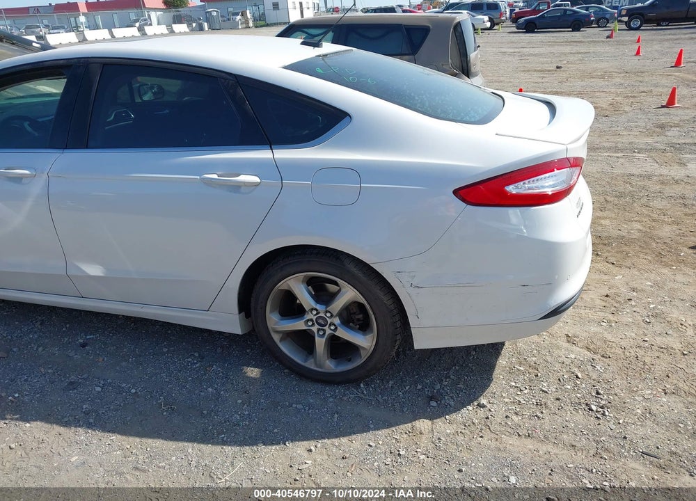 2014 FORD FUSION SE VIN: 1FA6P0HD5E5398156