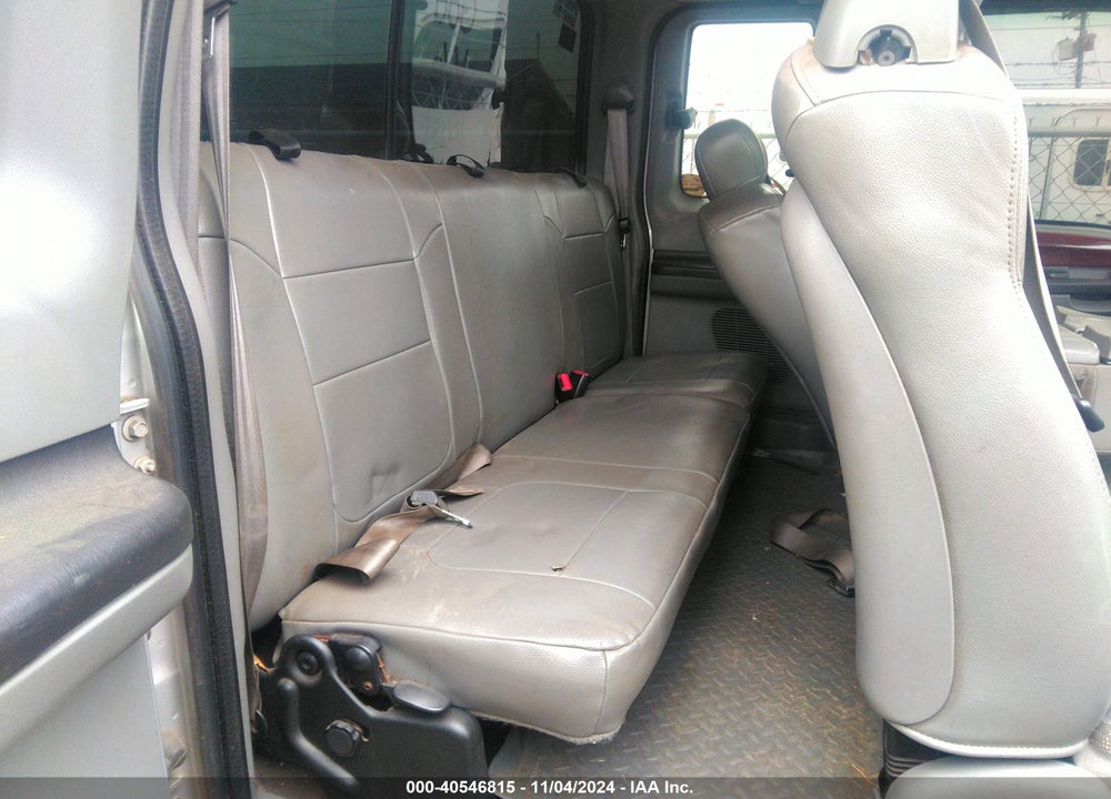 2005 FORD F-350 LARIAT/XL/XLT VIN: 1FTWX31P55EB83263