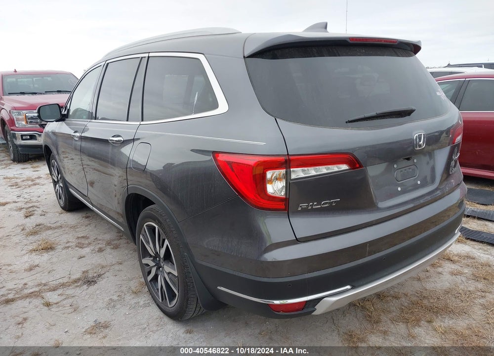 2021 HONDA PILOT 2WD TOURING 8 PASSENGER VIN: 5FNYF5H93MB006724