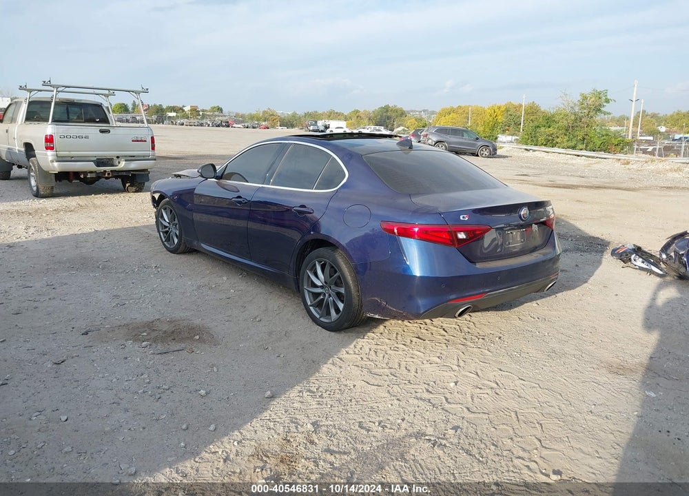2019 ALFA ROMEO GIULIA AWD VIN: ZARFANAN2K7622663