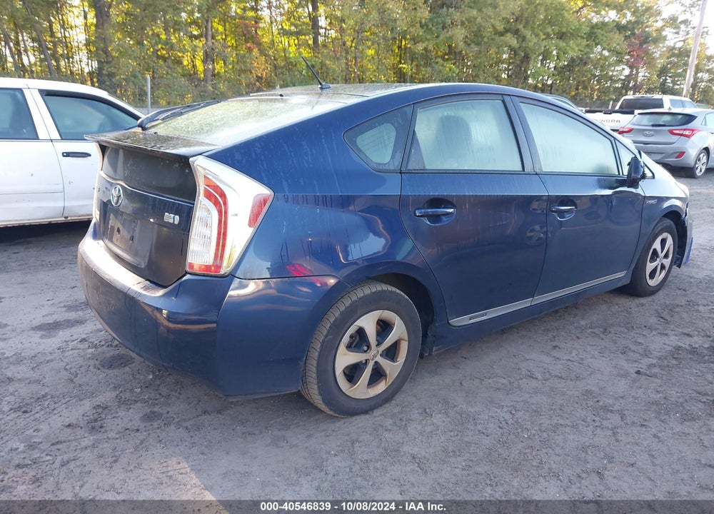 2015 TOYOTA PRIUS TWO VIN: JTDKN3DU6F0447773