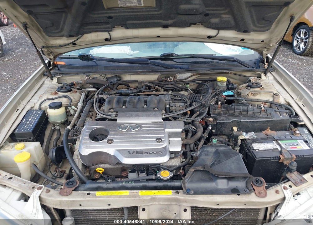 2001 INFINITI I30 LUXURY VIN: JNKCA31A51T033240
