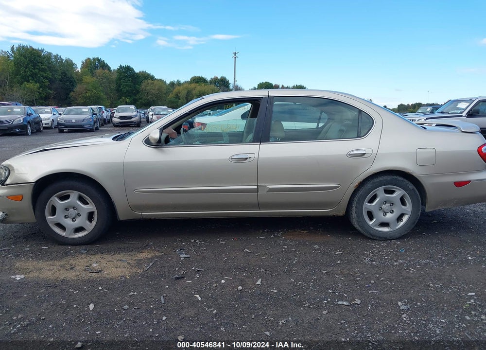 2001 INFINITI I30 LUXURY VIN: JNKCA31A51T033240