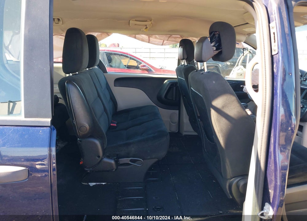2016 DODGE GRAND CARAVAN SE/SXT VIN: 2C4RDGBG8GR201210