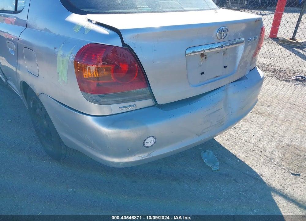 2005 TOYOTA ECHO VIN: JTDBT123250384092
