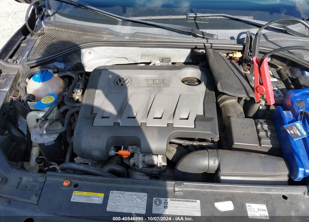 2013 VOLKSWAGEN PASSAT 2.0L TDI SE VIN: 1VWBN7A3XDC029650