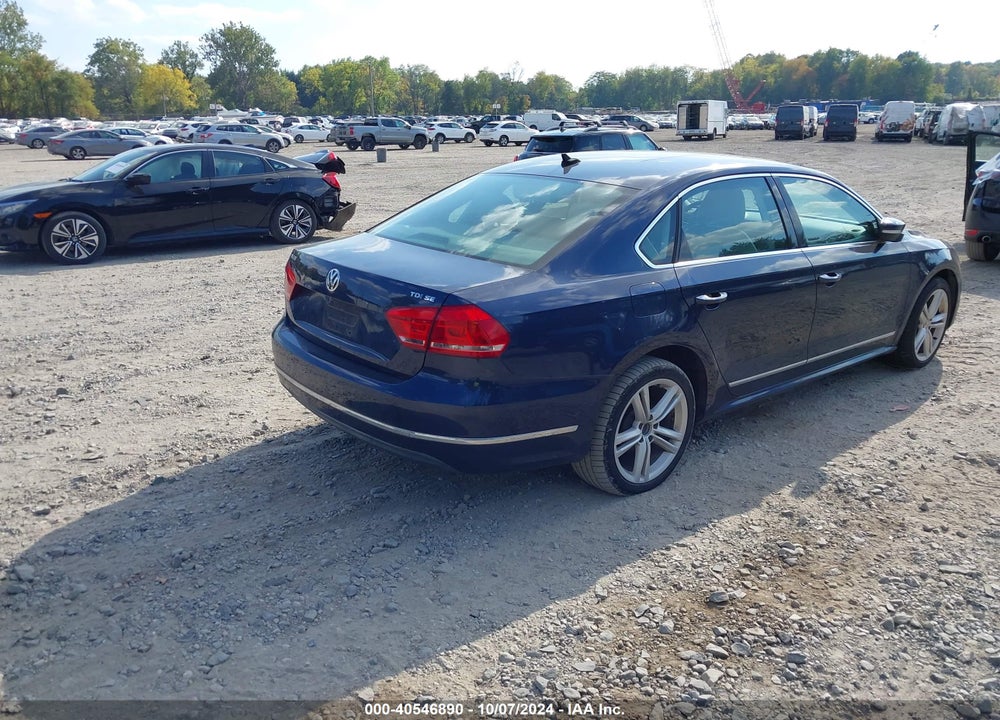 2013 VOLKSWAGEN PASSAT 2.0L TDI SE VIN: 1VWBN7A3XDC029650