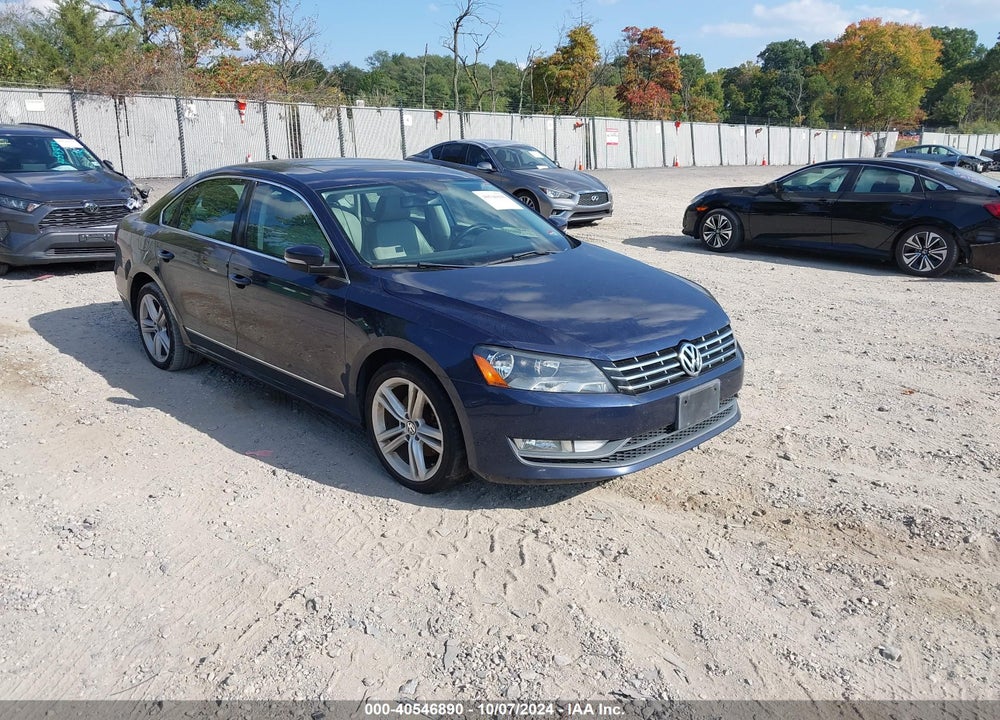 2013 VOLKSWAGEN PASSAT 2.0L TDI SE VIN: 1VWBN7A3XDC029650