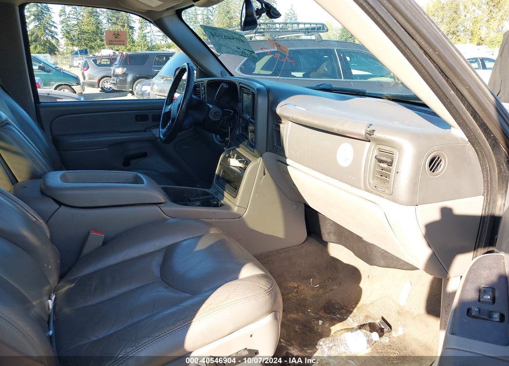 2005 CHEVROLET AVALANCHE 1500 Z71 VIN: 3GNEK12Z35G235939