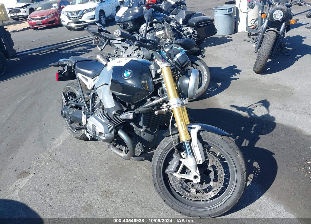 2017 BMW R NINE T VIN: WB10J030XHZ698100