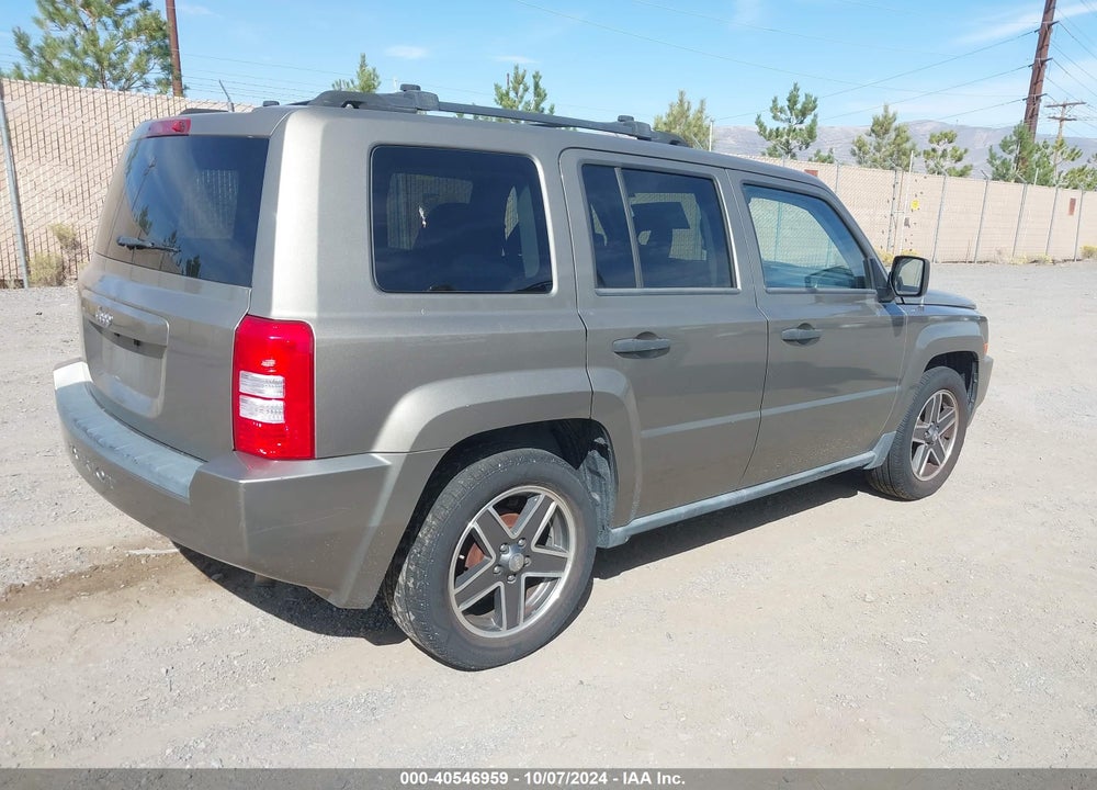 2008 JEEP PATRIOT SPORT VIN: 1J8FT28WX8D723325