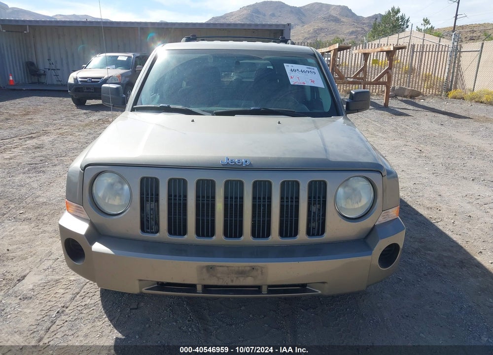 2008 JEEP PATRIOT SPORT VIN: 1J8FT28WX8D723325