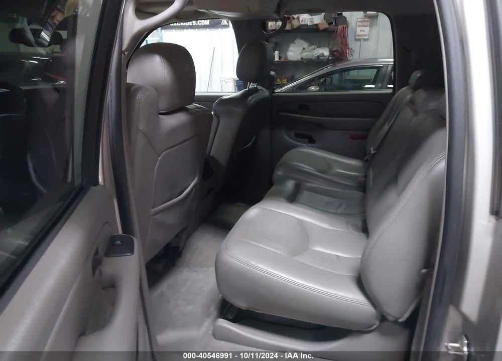 2004 CHEVROLET SUBURBAN 1500 Z71 VIN: 3GNFK16Z74G266110