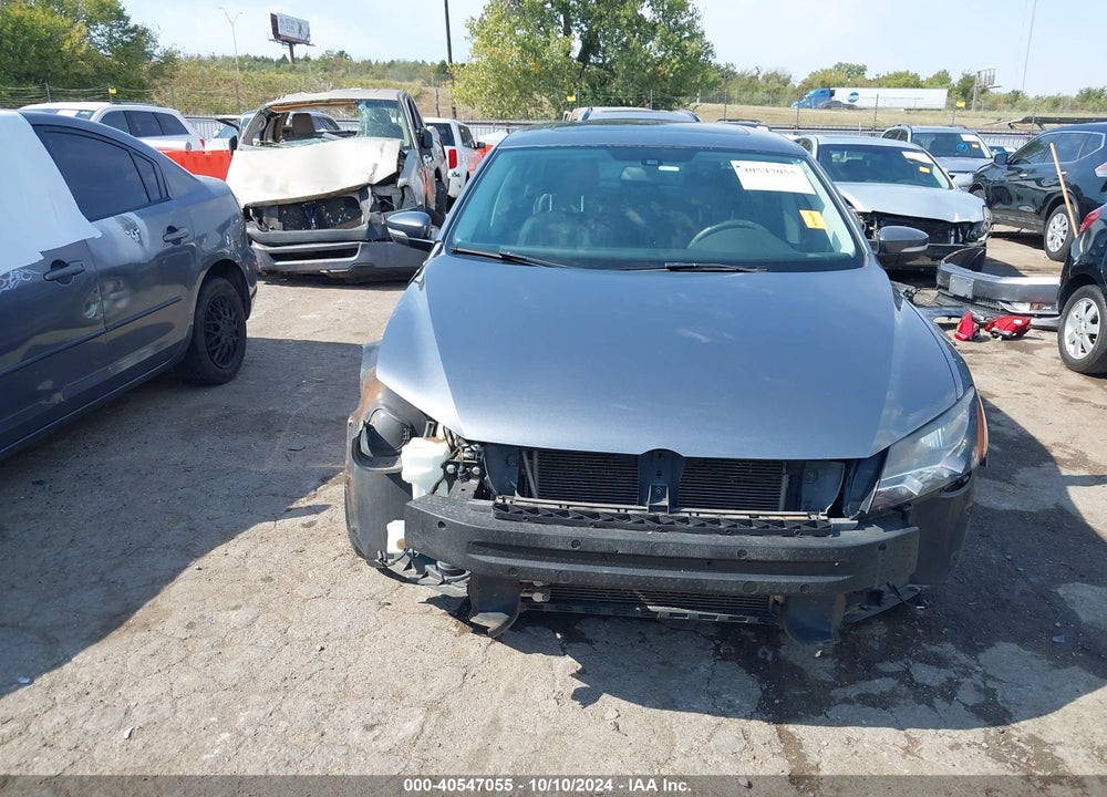 2013 VOLKSWAGEN PASSAT 2.0L TDI SEL PREMIUM VIN: 1VWCN7A38DC074929