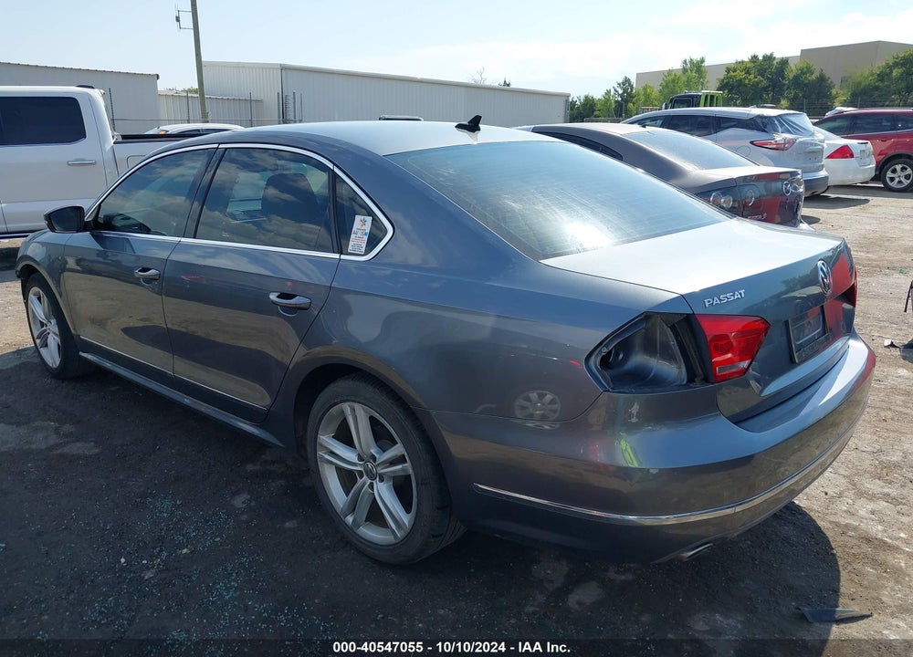 2013 VOLKSWAGEN PASSAT 2.0L TDI SEL PREMIUM VIN: 1VWCN7A38DC074929