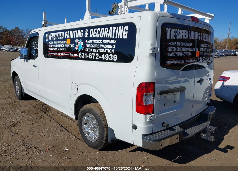 2016 NISSAN NV PASSENGER NV3500 HD SV V8 VIN: 5BZAF0AA4GN851435