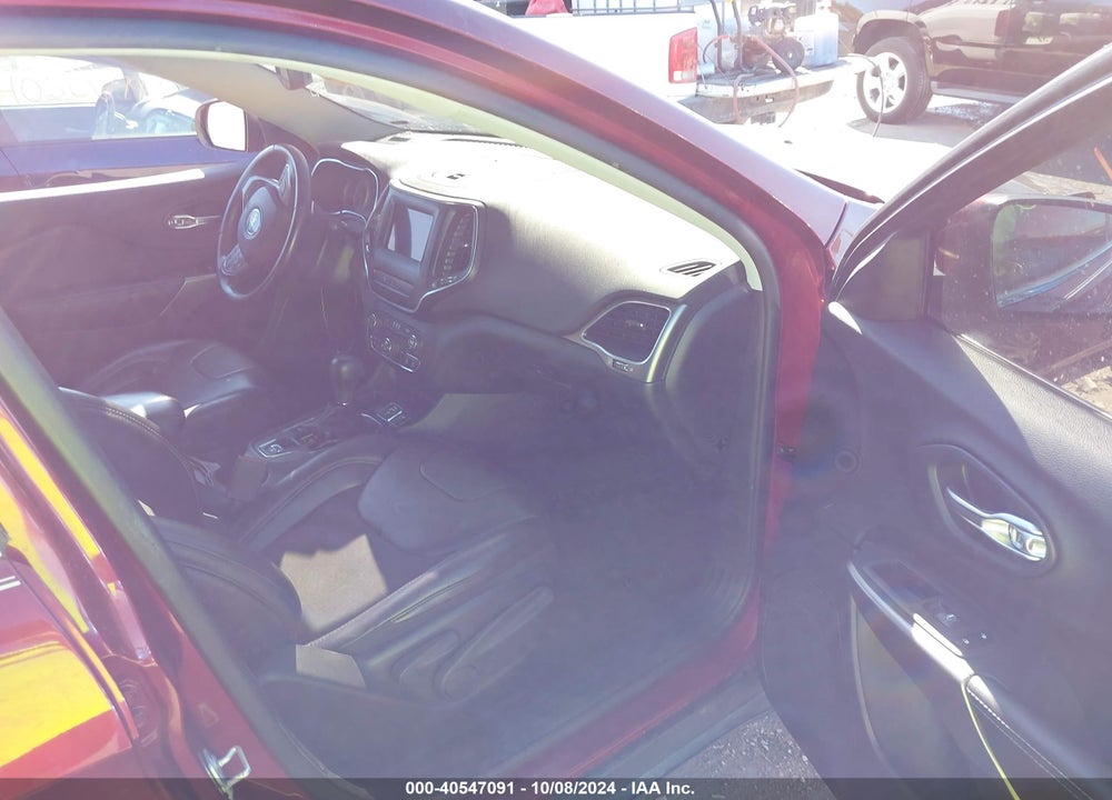 2019 JEEP CHEROKEE LATITUDE PLUS FWD VIN: 1C4PJLLX0KD241221