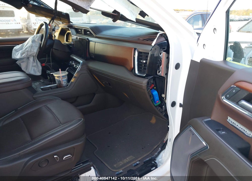 2023 GMC SIERRA 1500 4WD STANDARD BOX DENALI VIN: 1GTUUGE88PZ163479