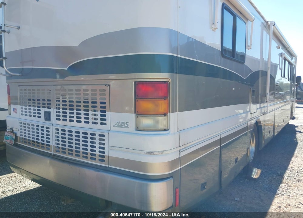 1999 SPARTAN MOTORS MOTORHOME 4VZ VIN: 4VZBN8193XC030624