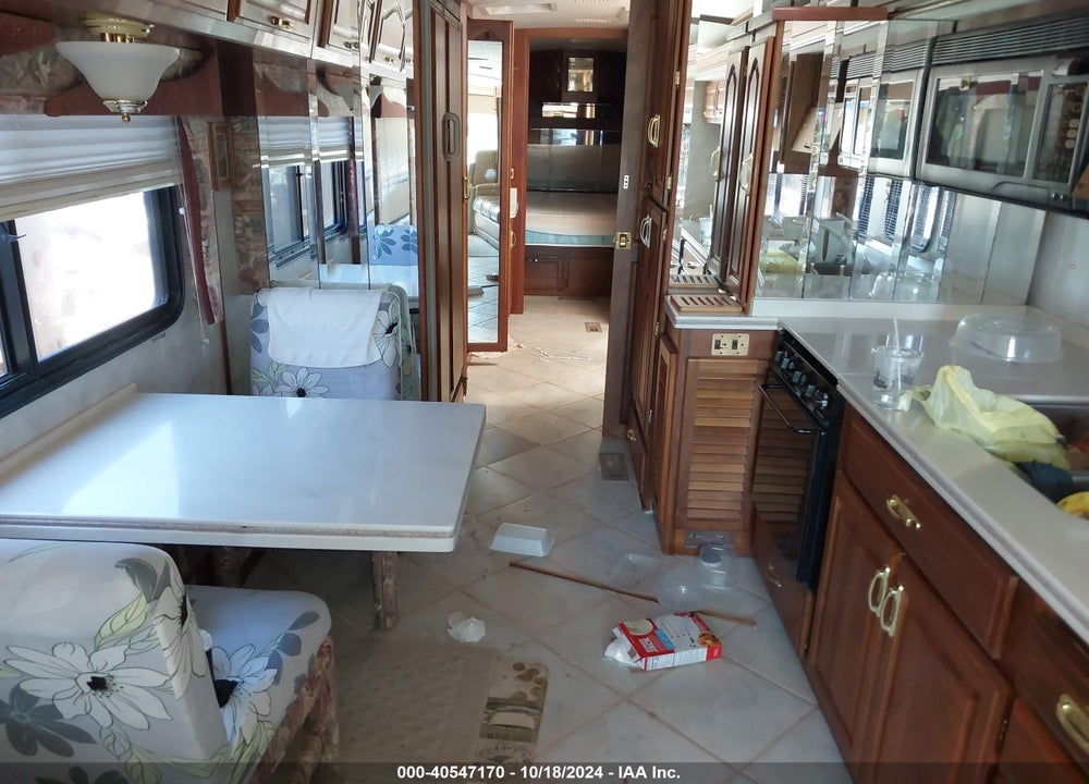 1999 SPARTAN MOTORS MOTORHOME 4VZ VIN: 4VZBN8193XC030624