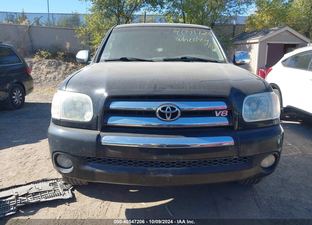 2005 TOYOTA TUNDRA SR5 V8 VIN: 5TBDT44105S478421