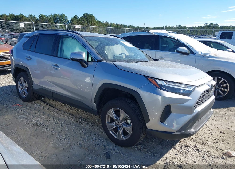 2024 TOYOTA RAV4 XLE VIN: 2T3W1RFV4RW303838