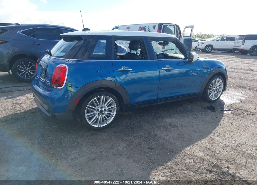 2022 MINI HARDTOP OXFORD EDITION VIN: WMW33DK06N2R09149