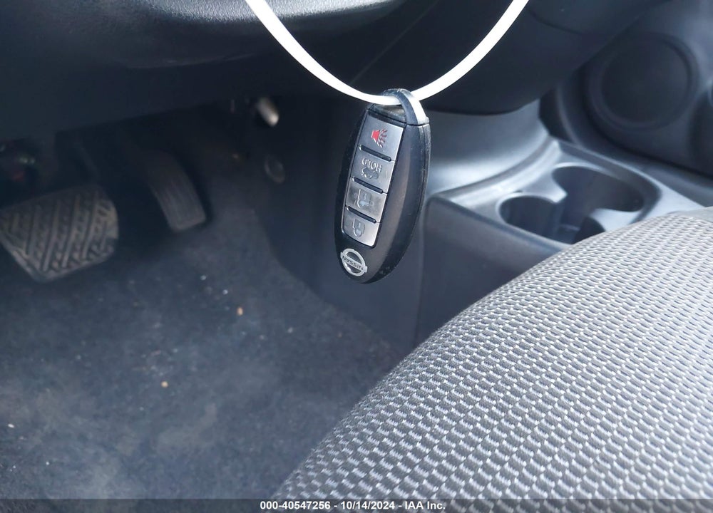 2014 NISSAN VERSA 1.6 SL VIN: 3N1CN7AP6EL821538