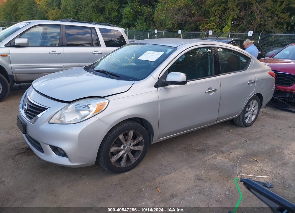 2014 NISSAN VERSA 1.6 SL VIN: 3N1CN7AP6EL821538