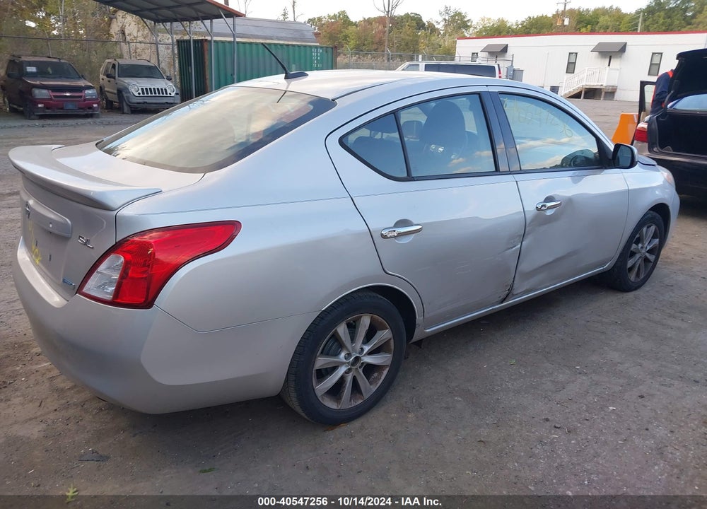 2014 NISSAN VERSA 1.6 SL VIN: 3N1CN7AP6EL821538