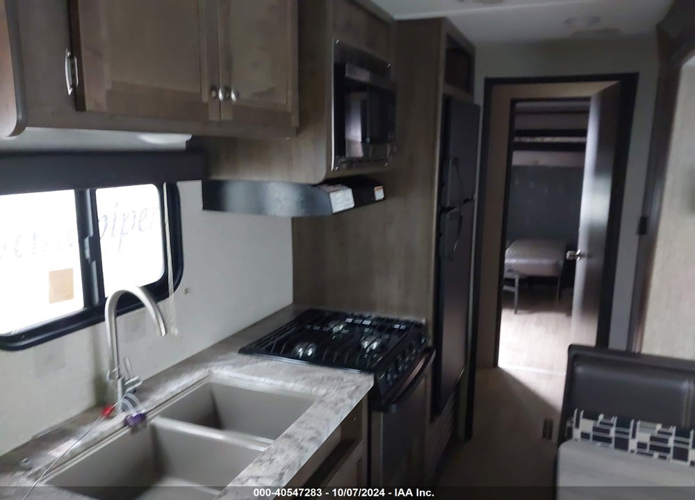 2019 COLEMAN TRAVEL TRAILER VIN: 4YDT30024KH930961
