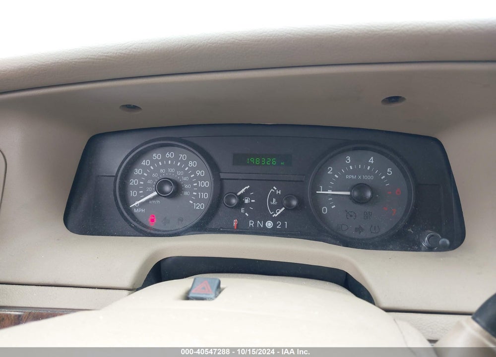 2008 MERCURY GRAND MARQUIS GS VIN: 2MEFM74V78X609059