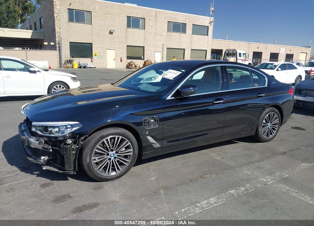 2018 BMW 530E XDRIVE IPERFORMANCE VIN: WBAJB1C55JB085626