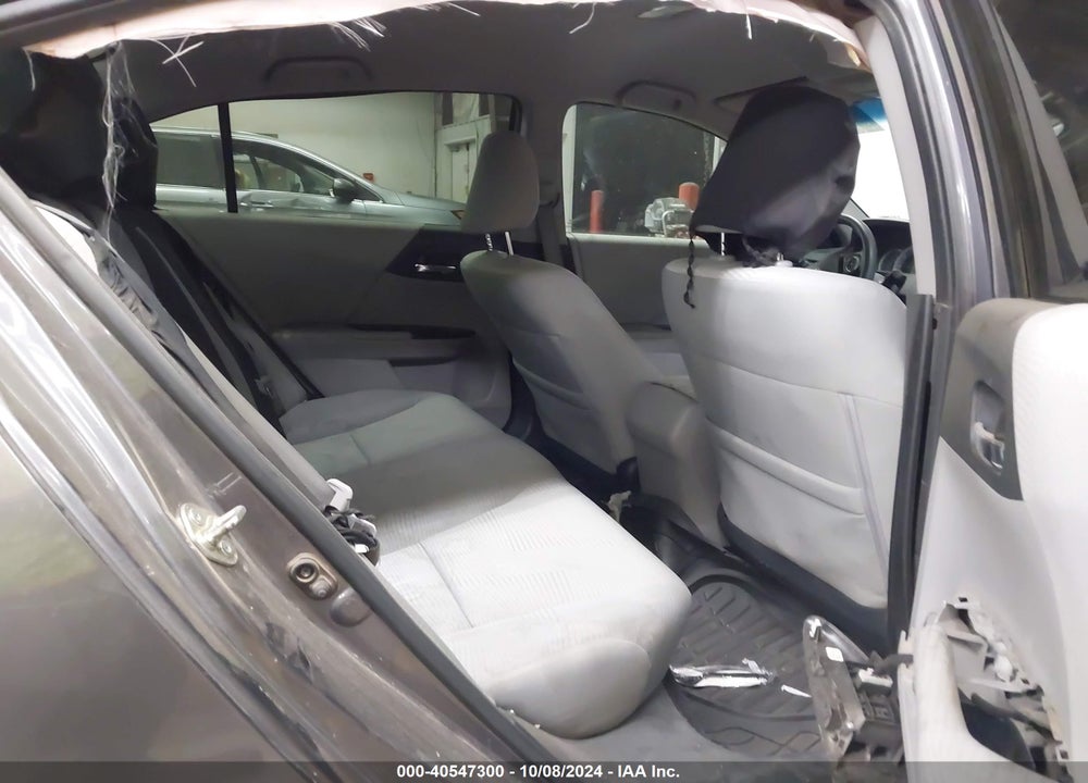2017 HONDA ACCORD LX VIN: 1HGCR2F35HA076949