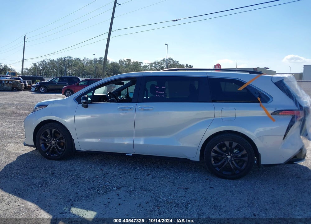 2023 TOYOTA SIENNA 25TH ANNIVERSARY EDITION VIN: 5TDCRKEC6PS139364