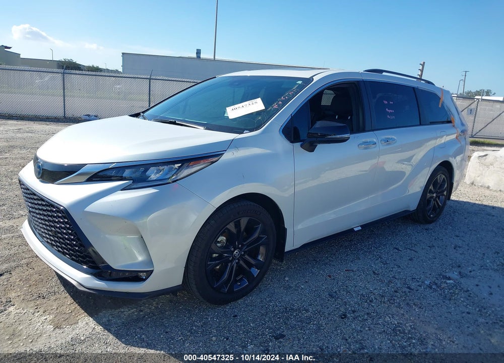 2023 TOYOTA SIENNA 25TH ANNIVERSARY EDITION VIN: 5TDCRKEC6PS139364