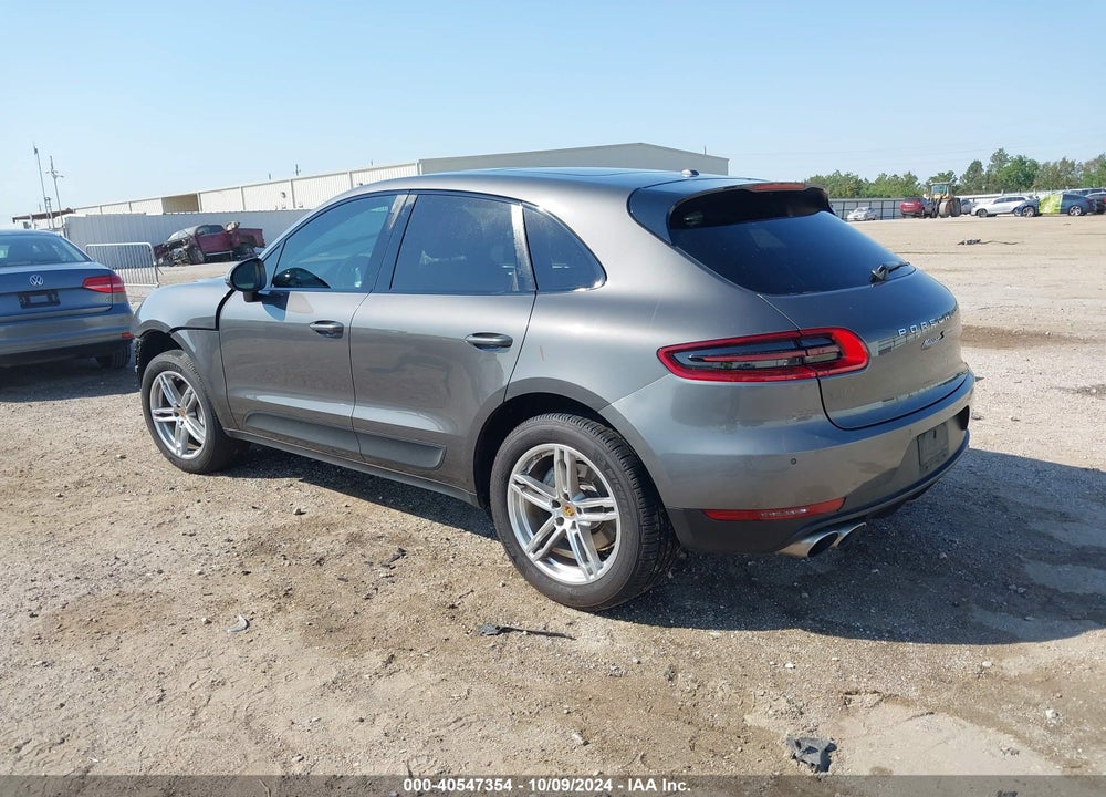 2015 PORSCHE MACAN S VIN: WP1AB2A56FLB53556
