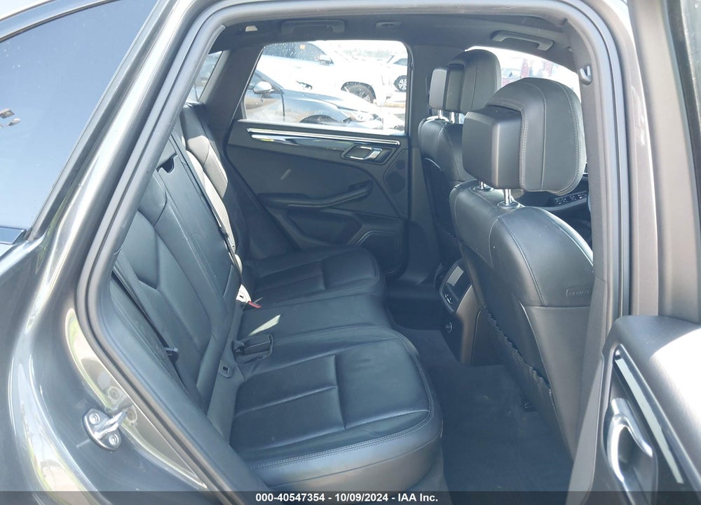 2015 PORSCHE MACAN S VIN: WP1AB2A56FLB53556