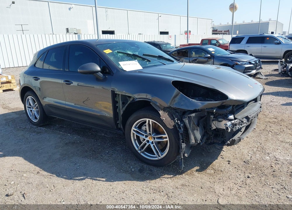 2015 PORSCHE MACAN S VIN: WP1AB2A56FLB53556