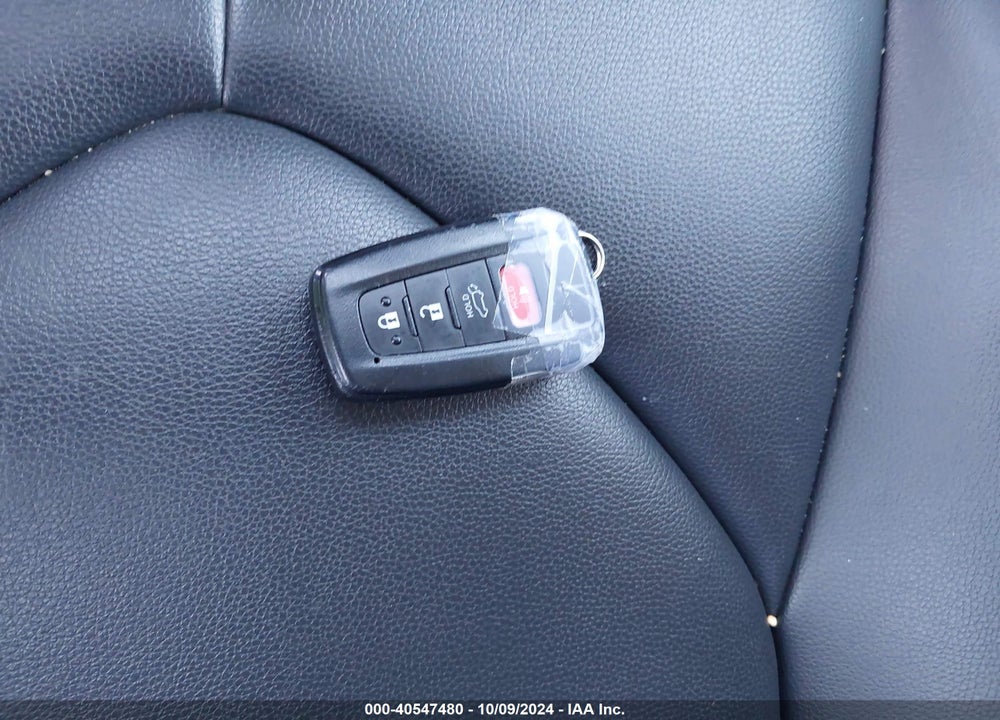 2021 TOYOTA HIGHLANDER VIN: 5TDGZRAH9MS053649