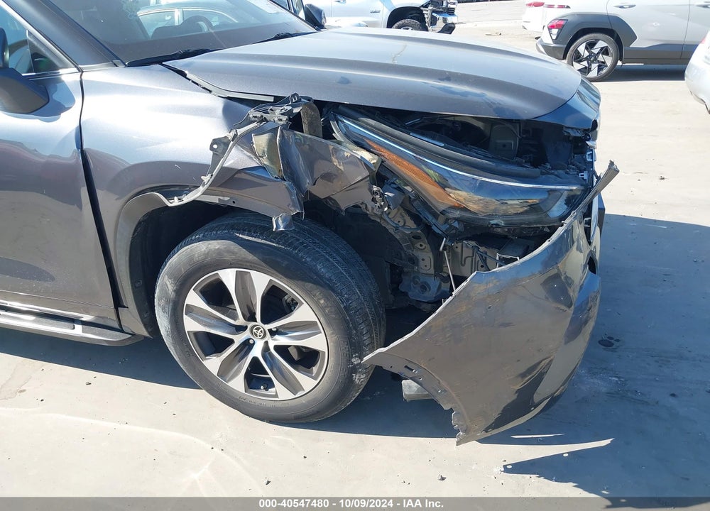 2021 TOYOTA HIGHLANDER VIN: 5TDGZRAH9MS053649