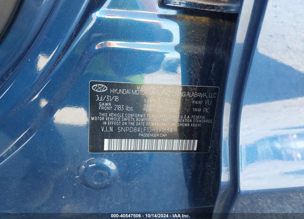 2018 HYUNDAI ELANTRA SEL VIN: 5NPD84LF1JH391634