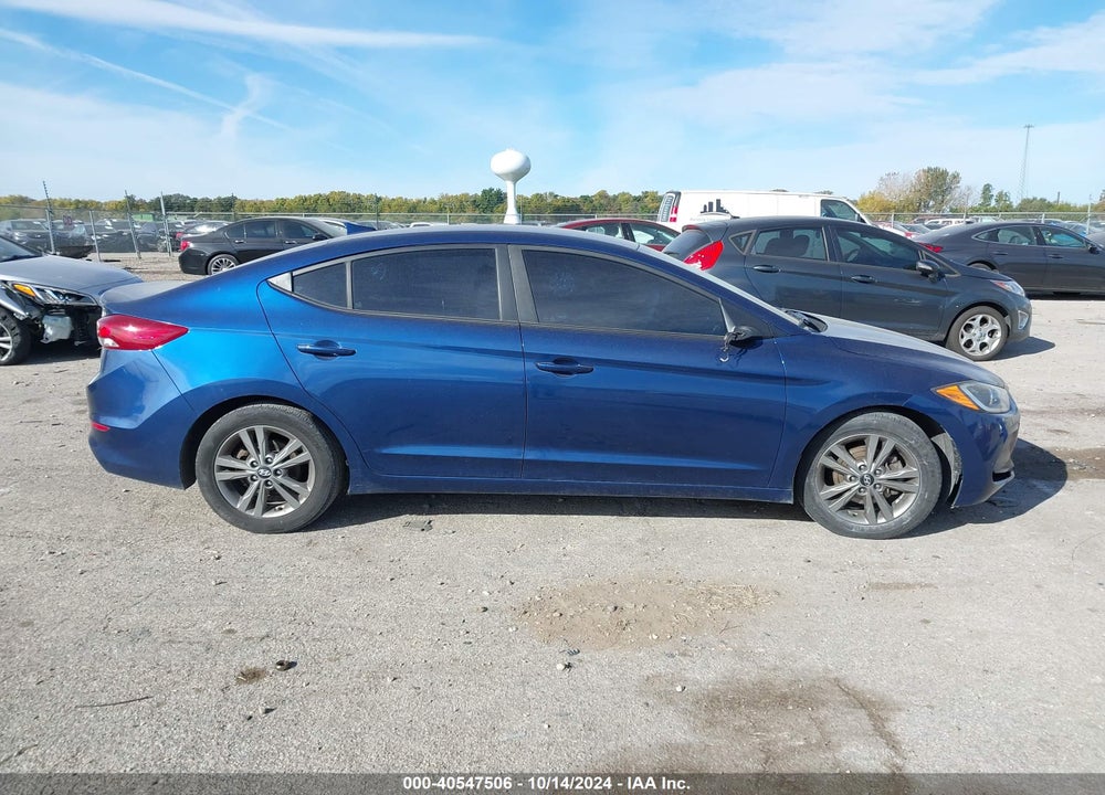 2018 HYUNDAI ELANTRA SEL VIN: 5NPD84LF1JH391634