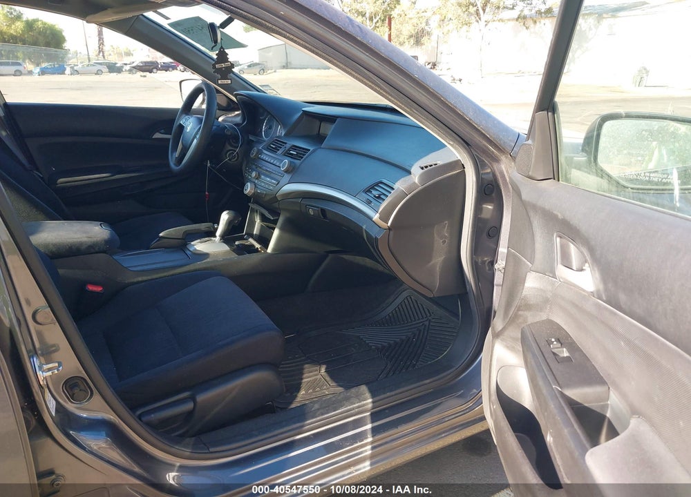 2012 HONDA ACCORD 2.4 LX VIN: 1HGCP2F30CA240865