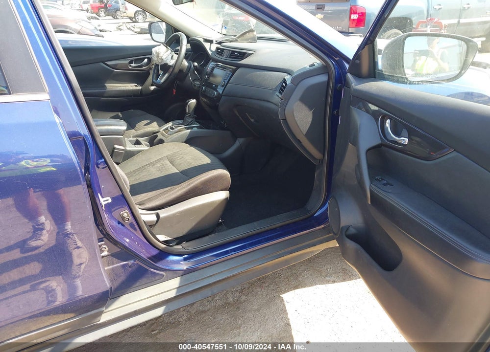 2019 NISSAN ROGUE S VIN: 5N1AT2MT2KC831668
