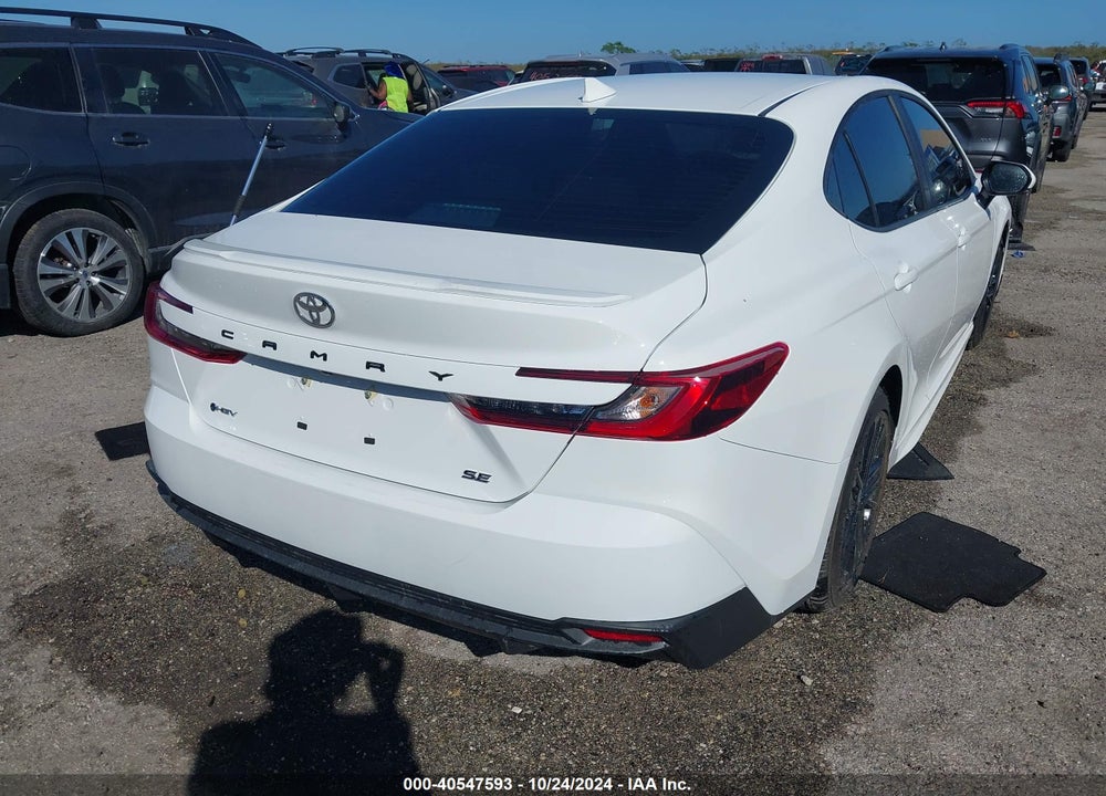 2025 TOYOTA CAMRY SE VIN: 4T1DAACK2SU039715